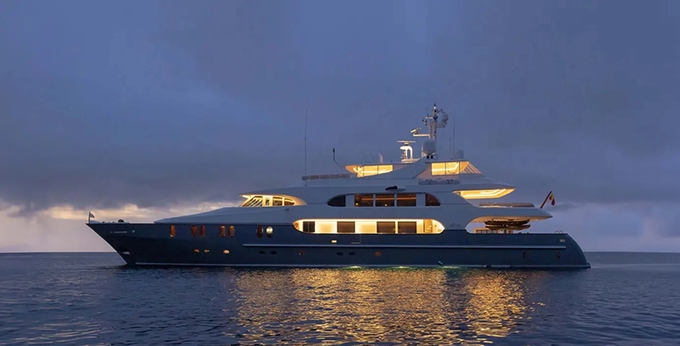 West Galapagos Expedition Cruise cruise ship Aqua Mare