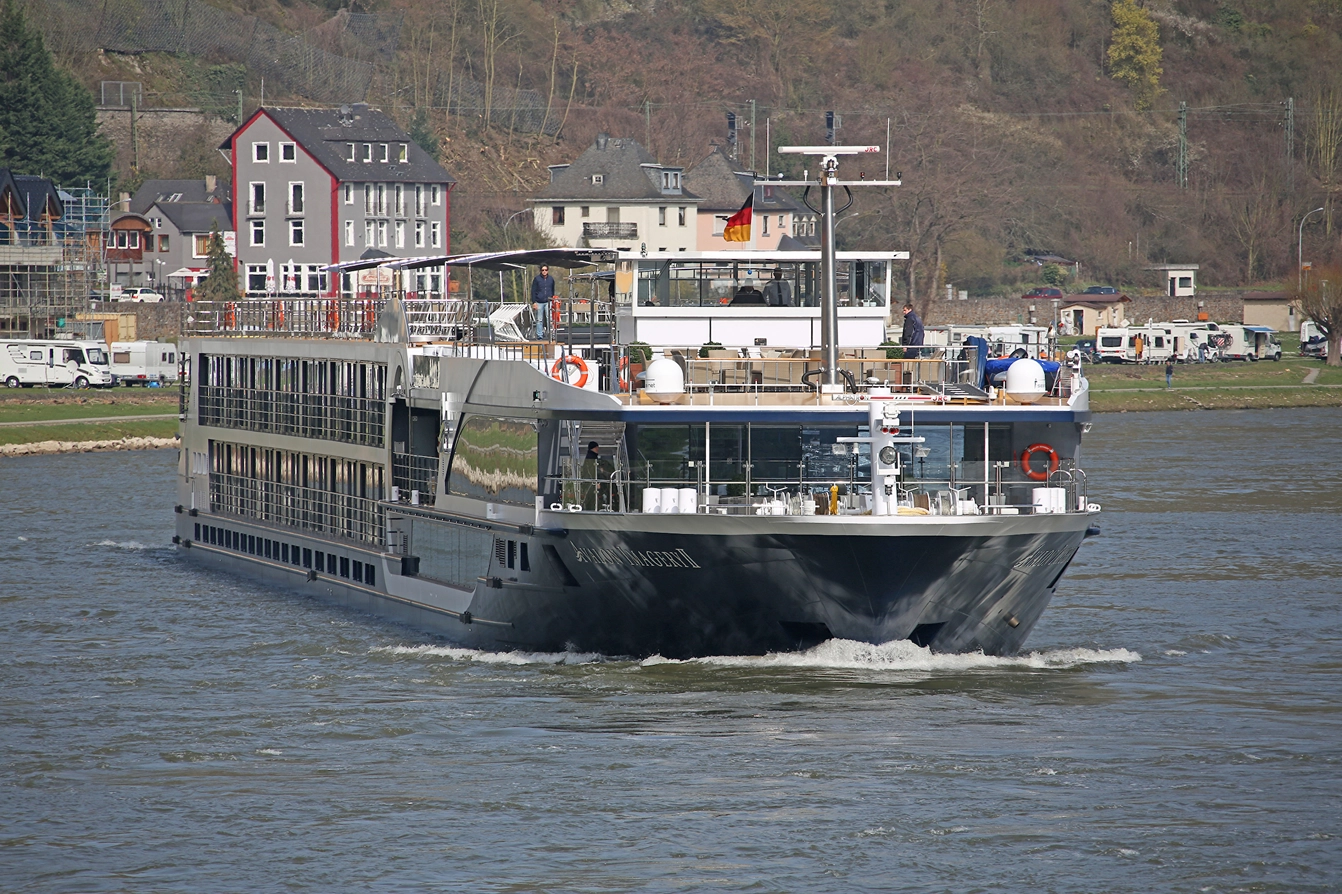 Danube Dreams (Westbound) Budapest to Vilshofen cruise ship Avalon Imagery II
