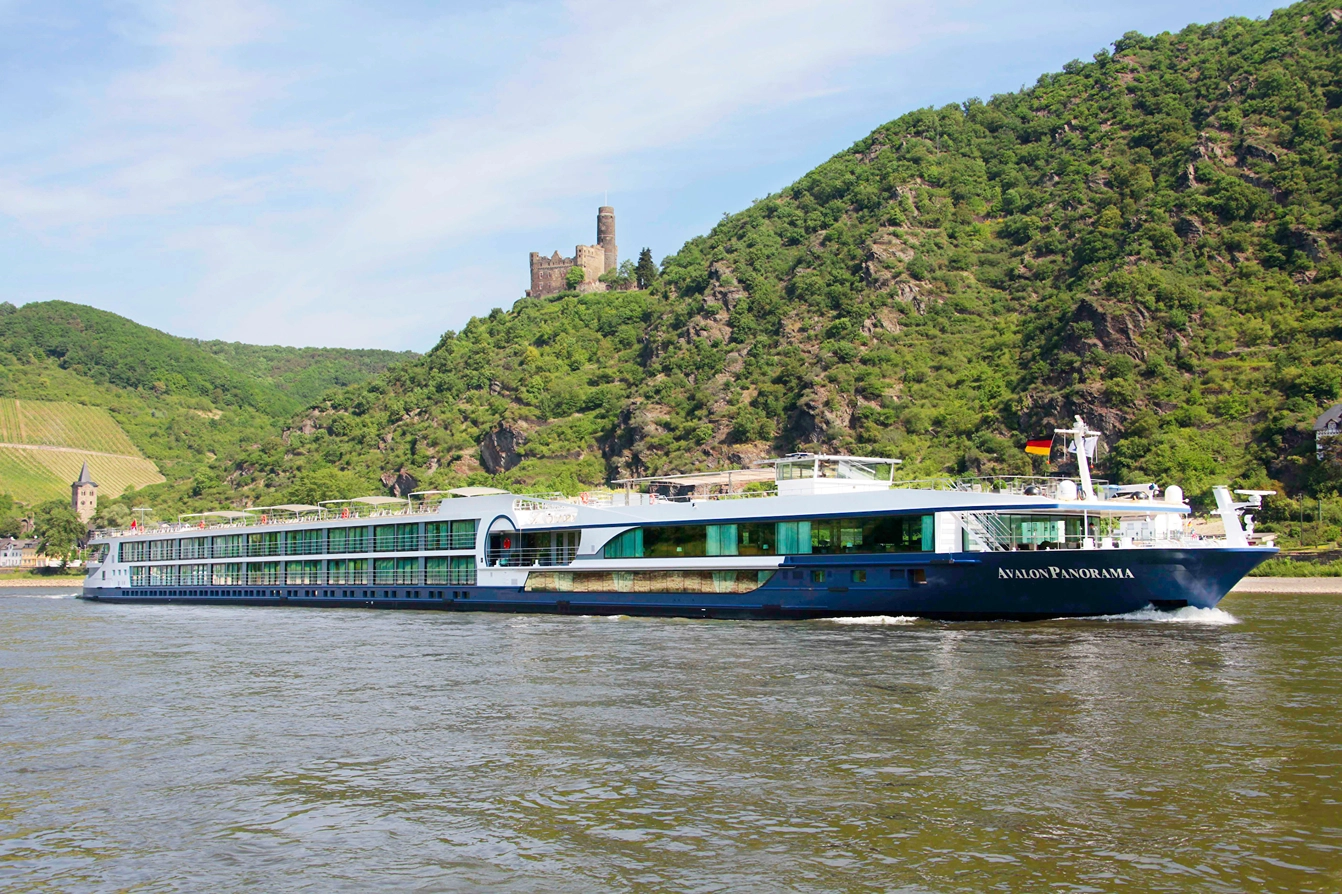 Romantic Rhine (northbound) cruise ship Avalon Panorama