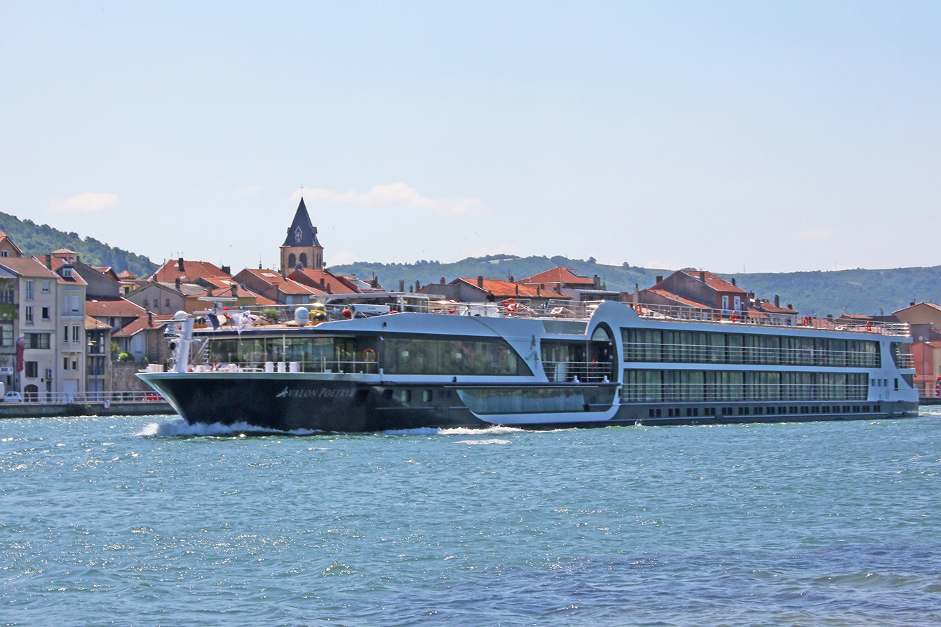 Grand France (northbound) cruise ship Avalon Poetry II