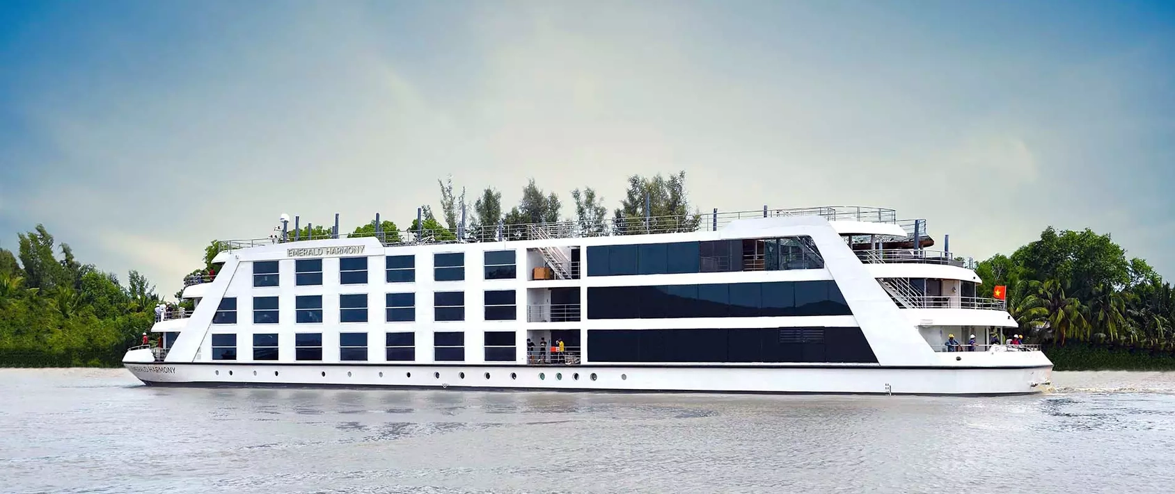 Grand Tour of Indochina cruise ship Emerald Harmony