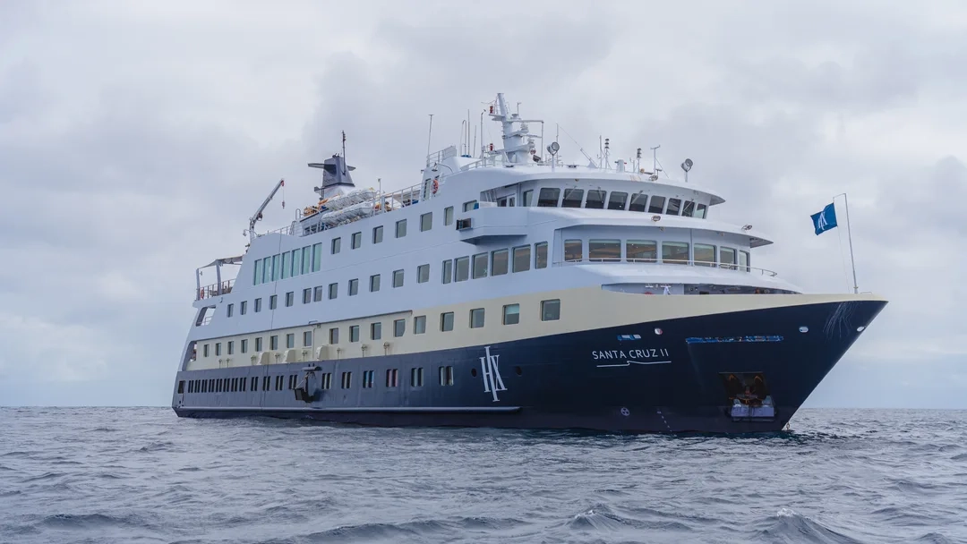 Galápagos Islands – In Darwin’s Footsteps Plus Machu Picchu cruise ship MS Santa Cruz II