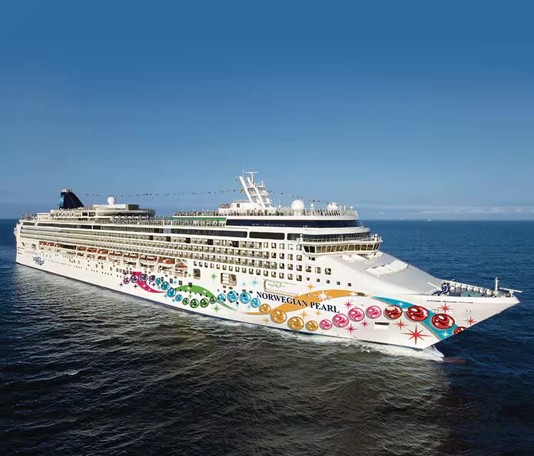 8-Day Bahamas Round-Trip Philadelphia: Great Stirrup Cay & Jacksonville cruise ship Norwegian Pearl