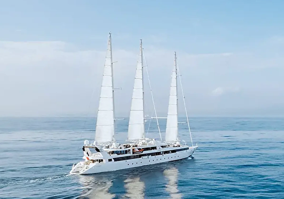 Pointe-à-Pitre to Marigot cruise ship Le Ponant