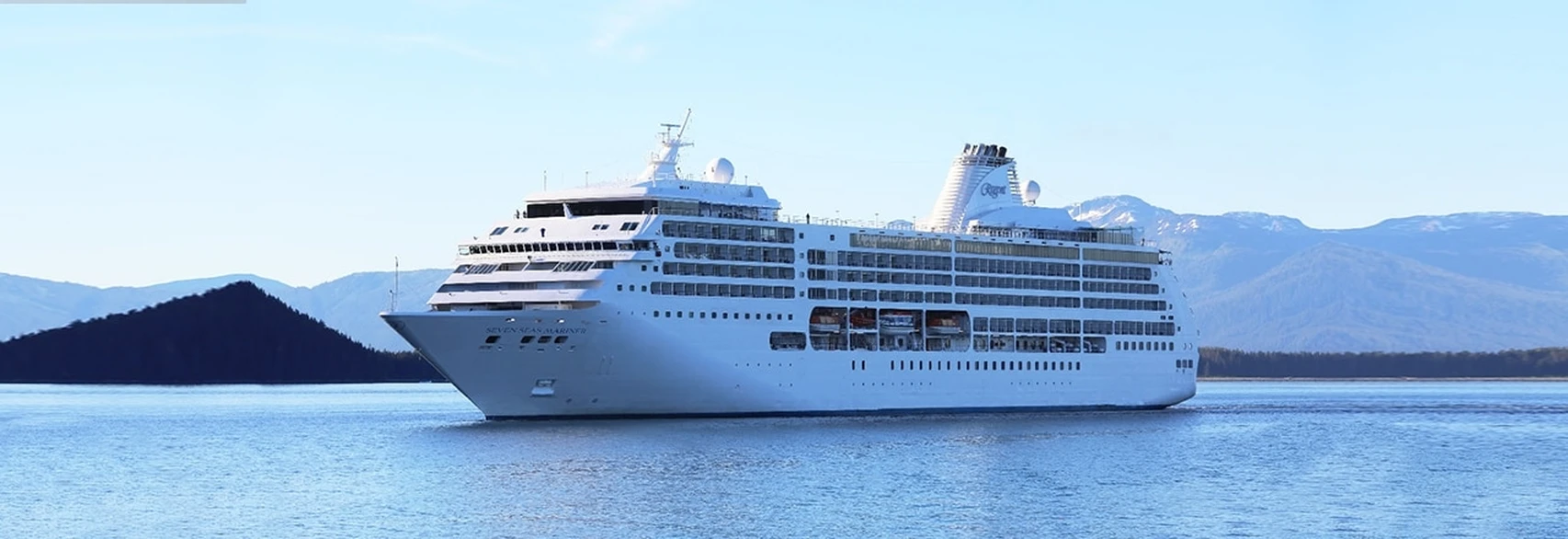 Benoa (Bali) to Sydney cruise ship Seven Seas Mariner
