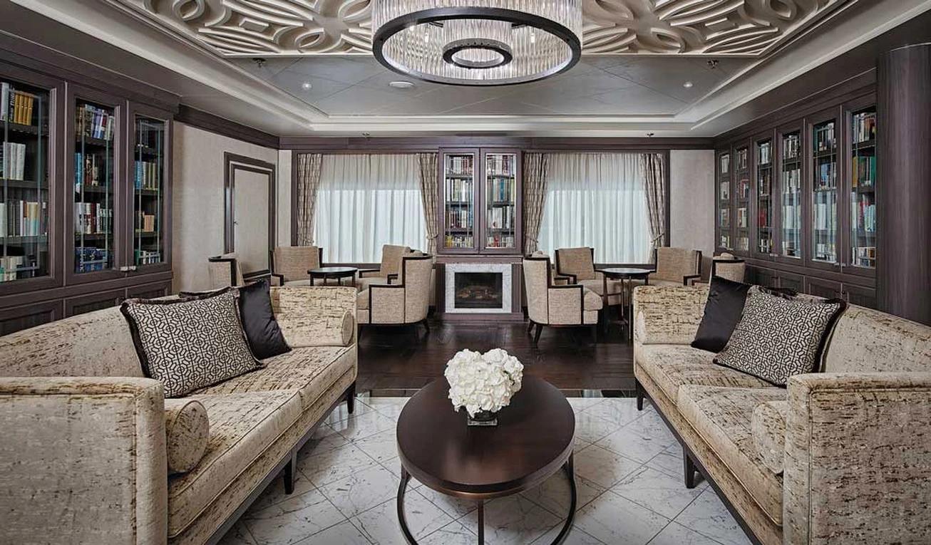 Singapore  to  Bali (Benoa) cruise ship Seven Seas Navigator