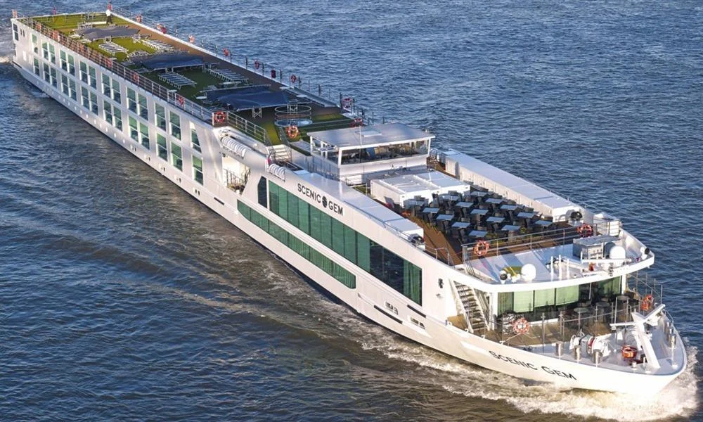Normandy & Gems of the Seine - Paris to Paris cruise ship Scenic Gem