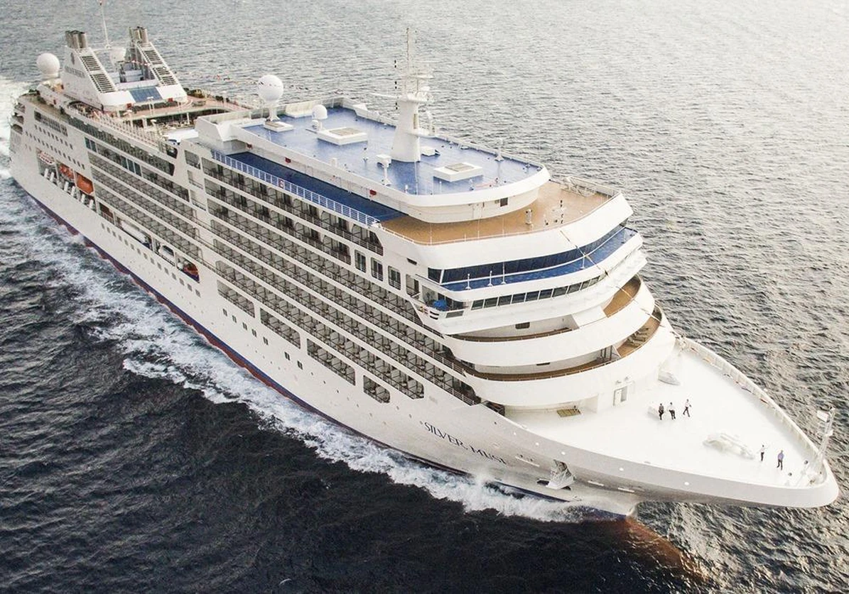 Piraeus to Fusina cruise ship Silver Dawn