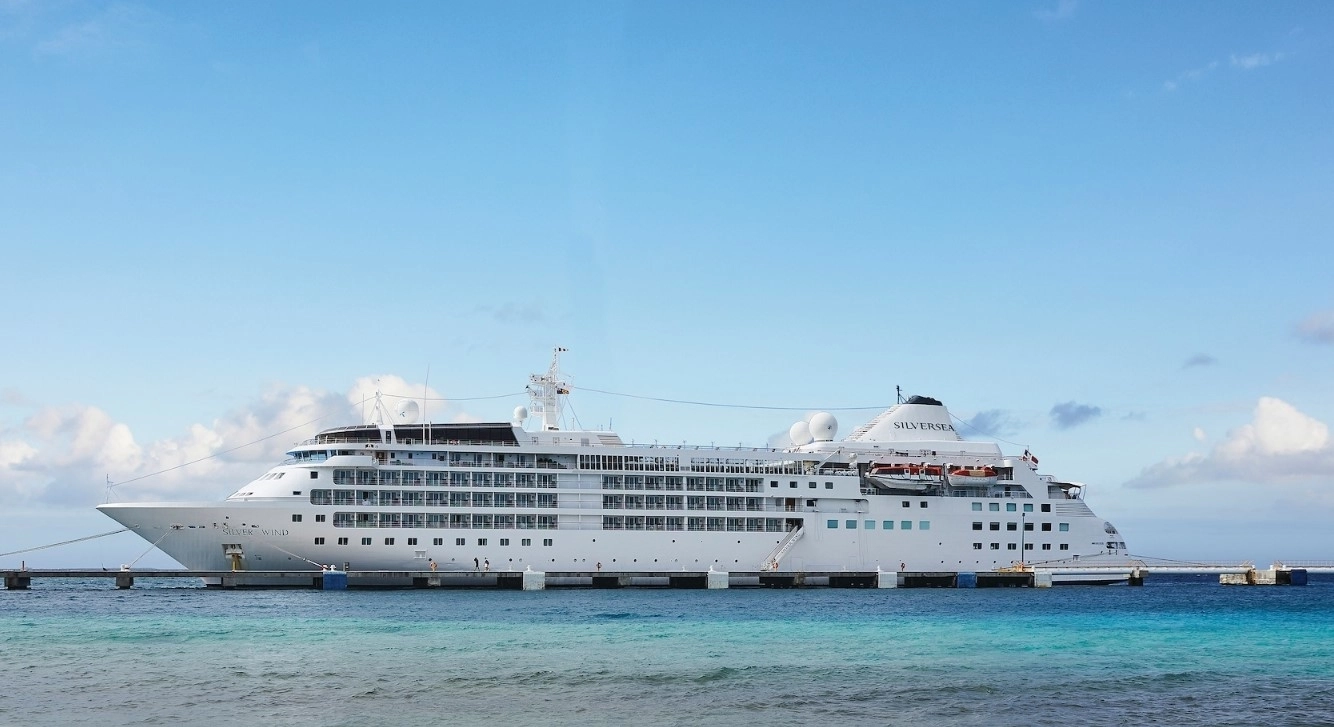 Nuuk (Godthab) to Nuuk (Godthab) cruise ship Silver Wind