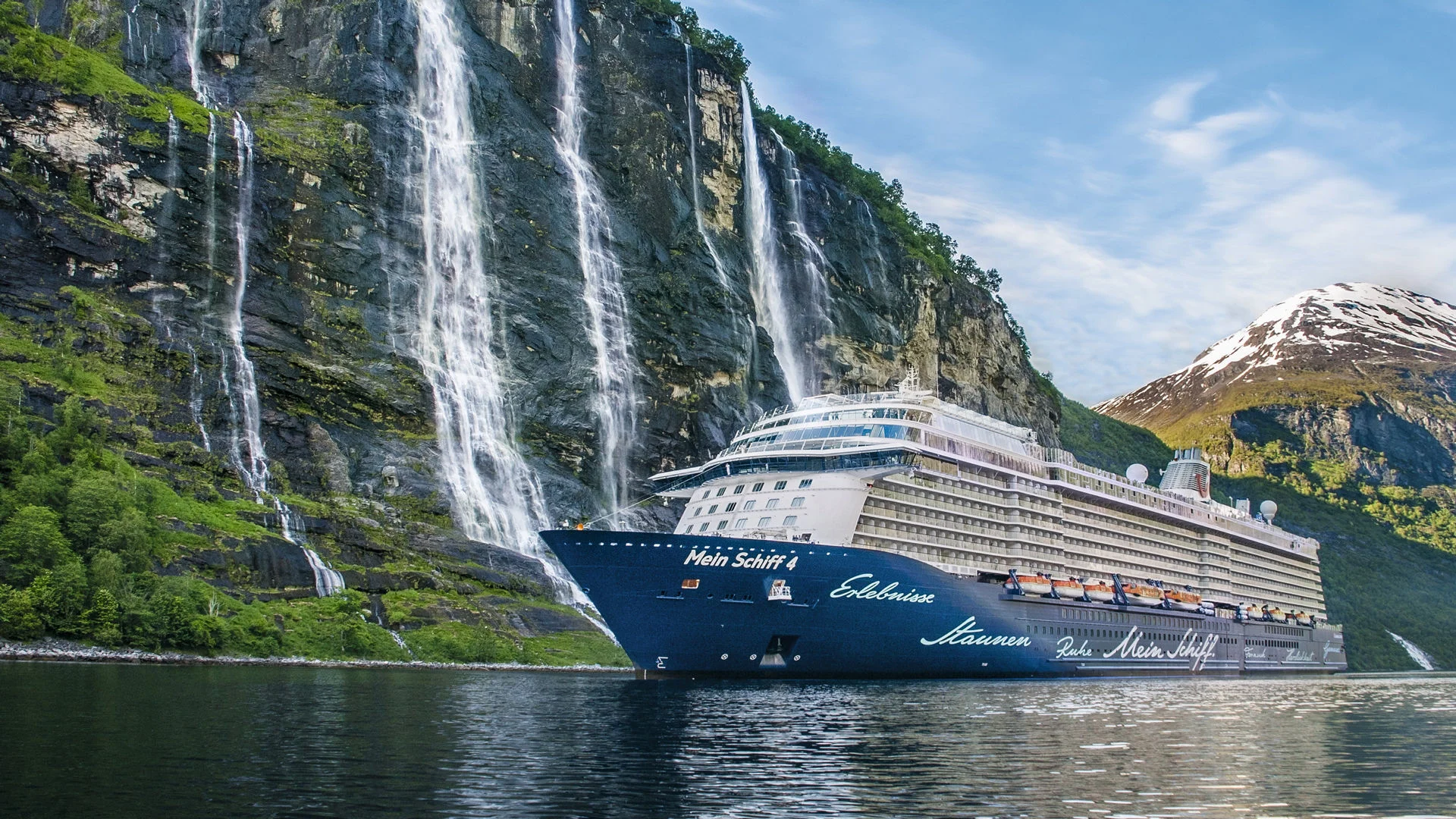Kulturelle Vielfalt im westlichen Mittelmeer - ab/bis Palma cruise ship Mein Schiff 4