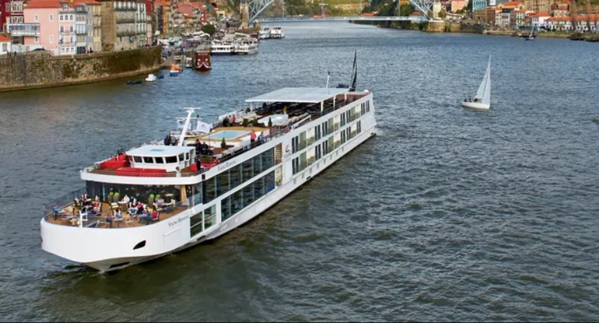 Lisbon to Porto cruise ship Viking Helgrim