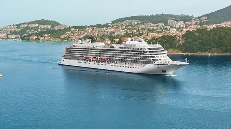 Athens (Piraeus) to Lisbon cruise ship Viking Jupiter