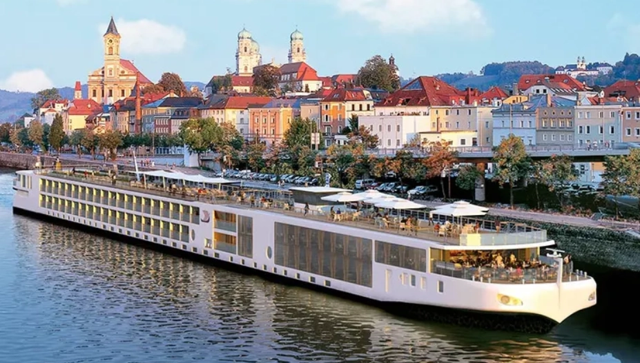 Bucharest to Vienna cruise ship Viking Kadlin